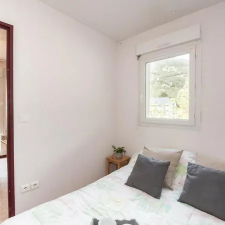 Ensoleille 4 Pers, Proche Thermes Et Telecabine, Avec Balcon Et Parking, - Fr-1-296-264 Saint-Lary-Soulan
