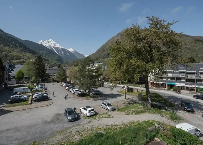 Apartamento Ensoleillé 4 Pers, Proche Thermes Et Télécabine, Avec Balcon Et Parking, - Fr-1-296-264