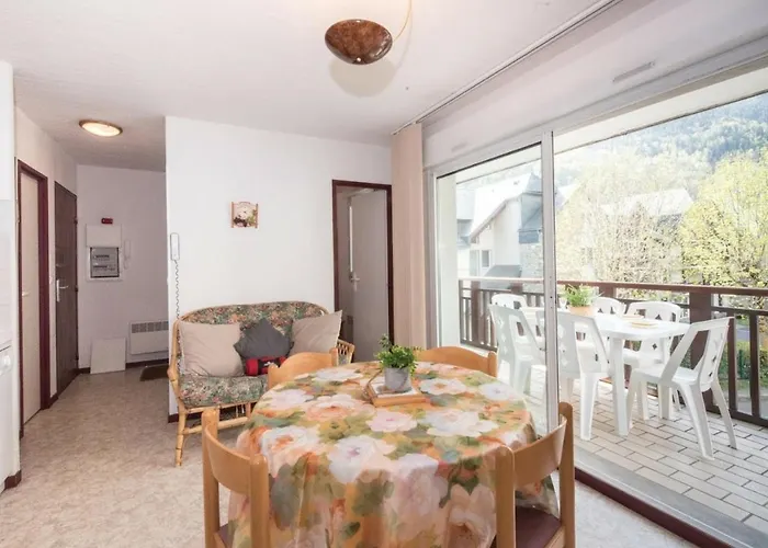 Ensoleillé 4 Pers, Proche Thermes Et Télécabine, Avec Balcon Et Parking, - Fr-1-296-264 Apartamento