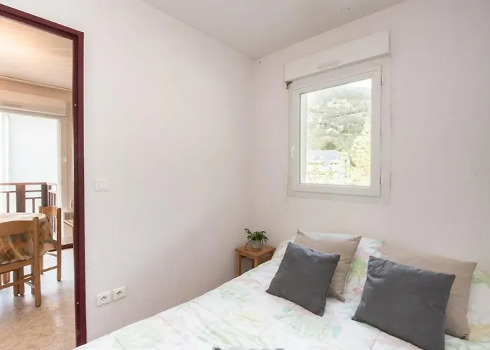 Ensoleillé 4 Pers, Proche Thermes Et Télécabine, Avec Balcon Et Parking, - Fr-1-296-264 Saint-Lary-Soulan